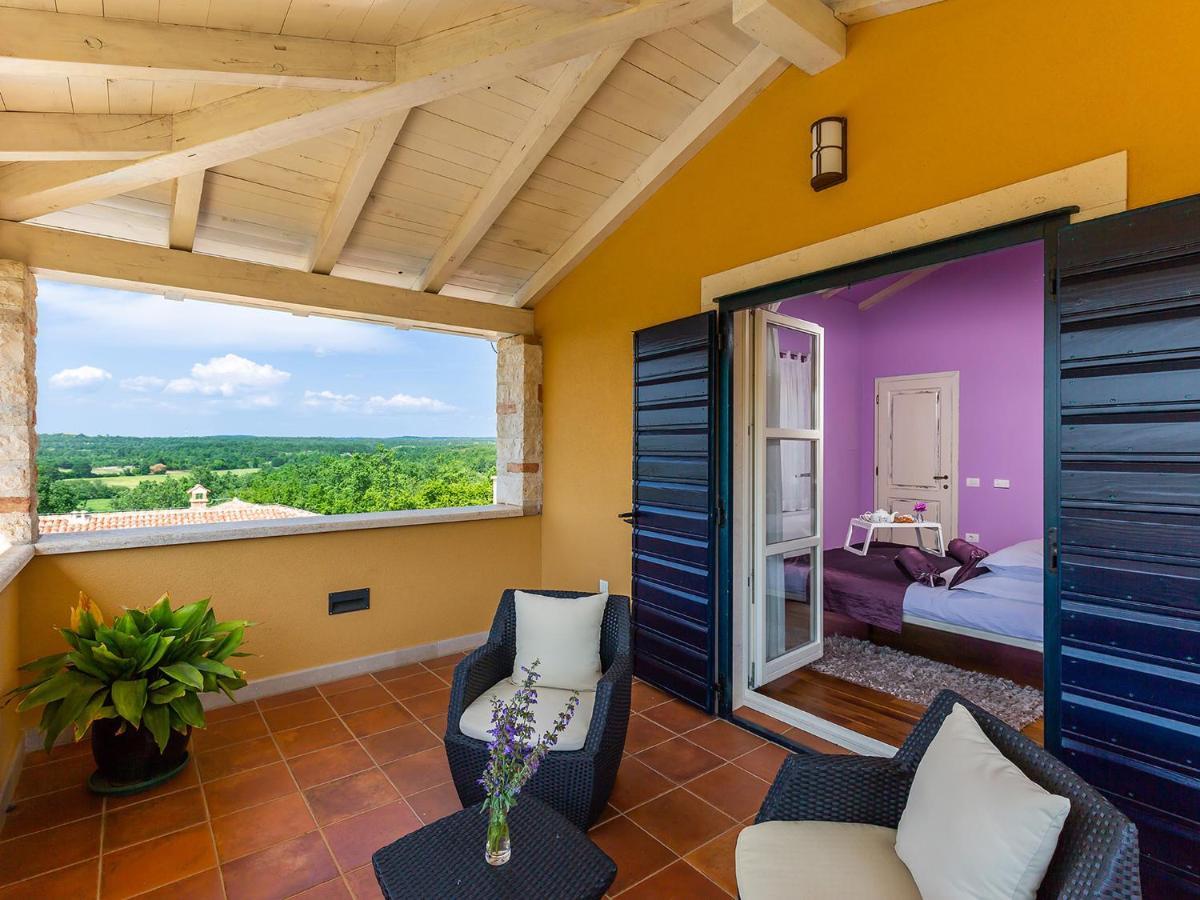 Villa Salvea With Heated Pool Montizana Exterior photo