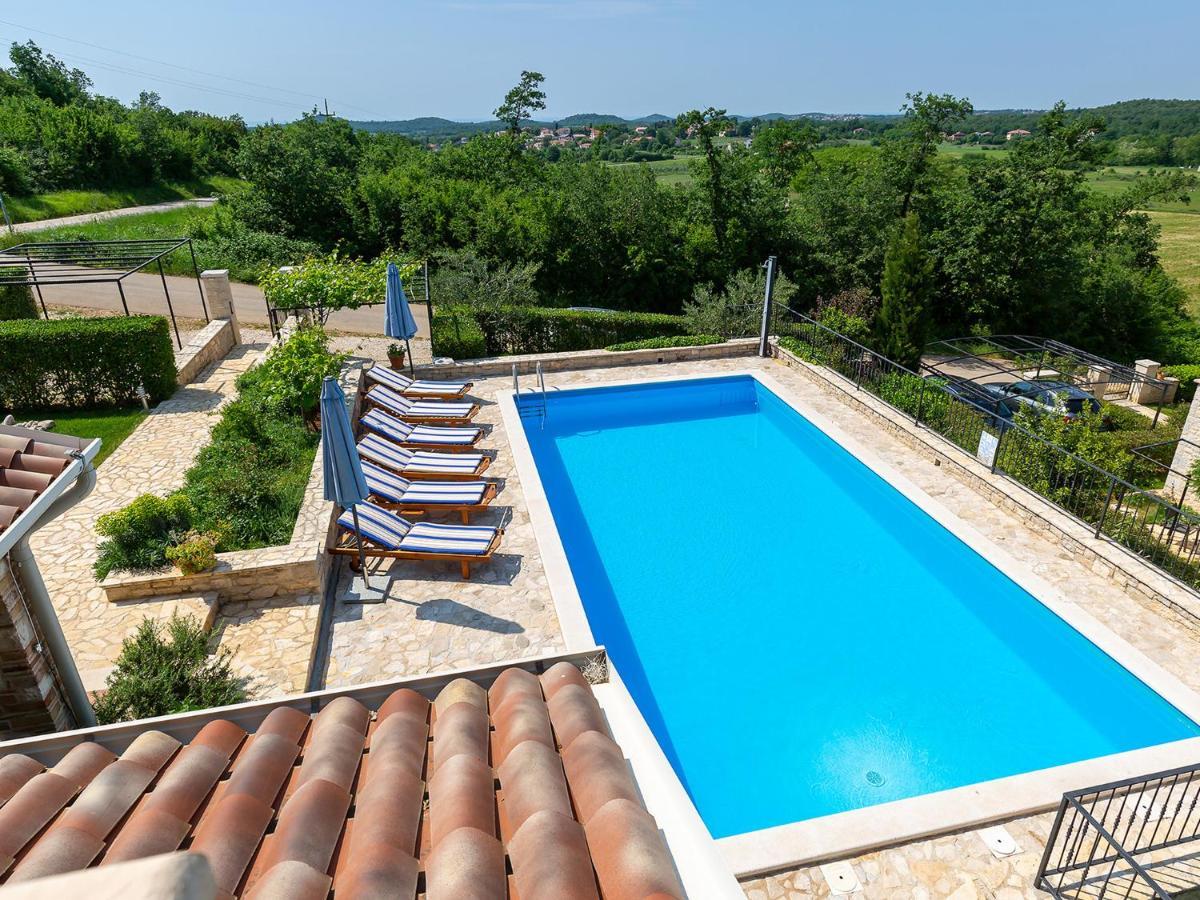 Villa Salvea With Heated Pool Montizana Exterior photo
